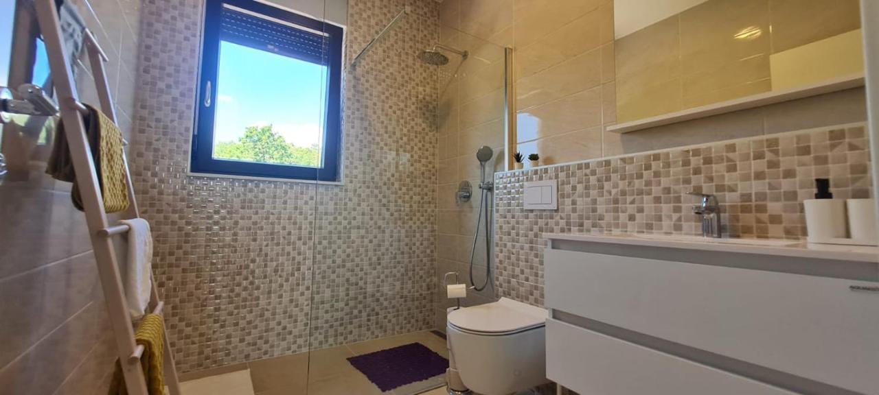 Apartmani Mariosa Врбник Екстер'єр фото