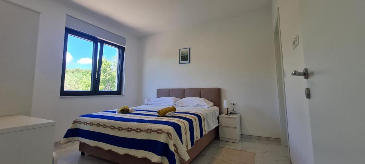 Apartmani Mariosa Врбник Екстер'єр фото